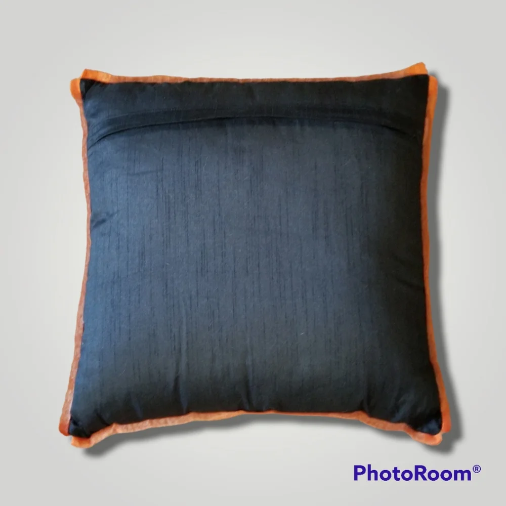 New 2 Appliquéd Chenille Pumpkin & Ghost Halloween Pillows W Zippers 17